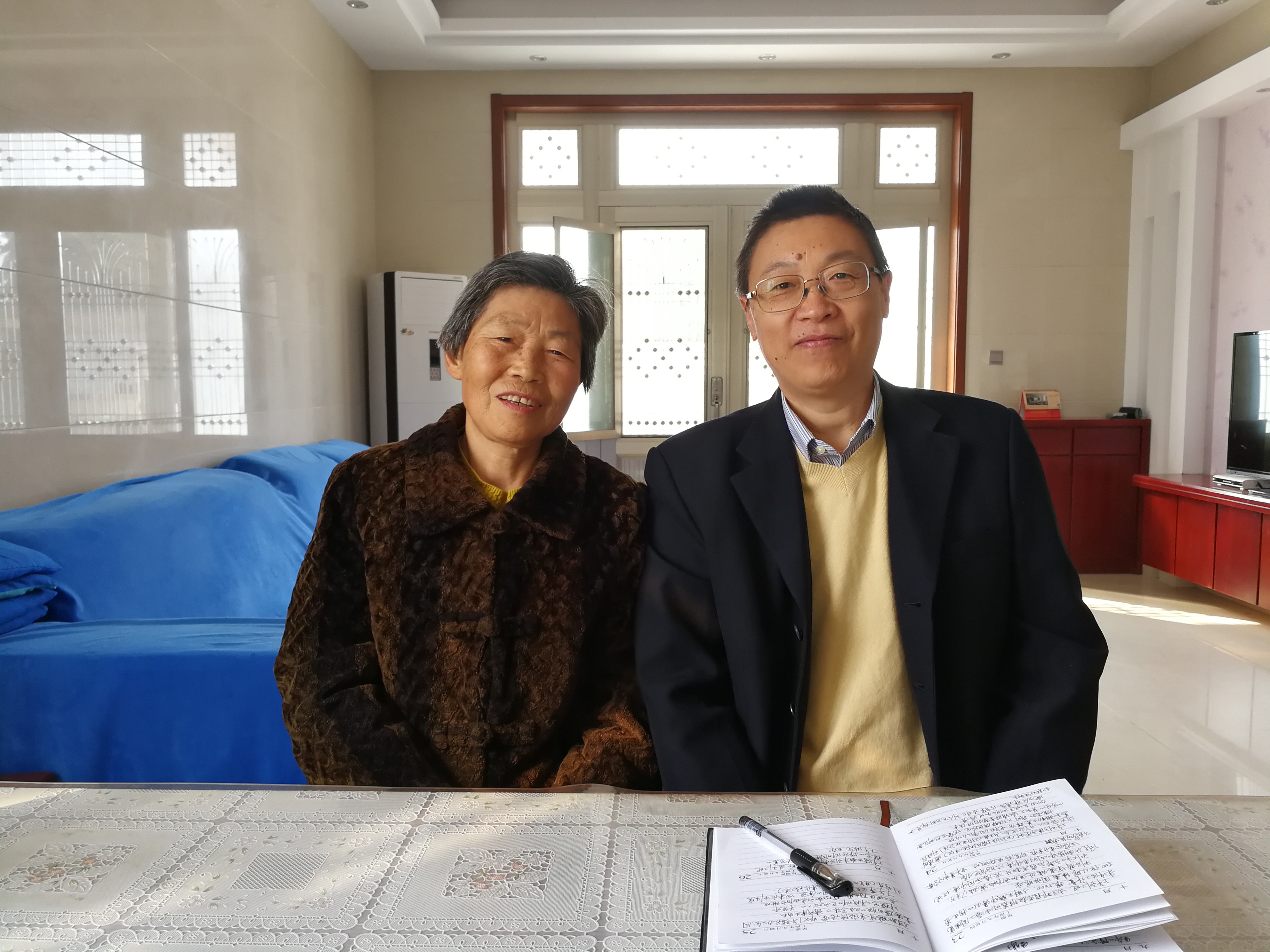 与赵广华合影.jpg