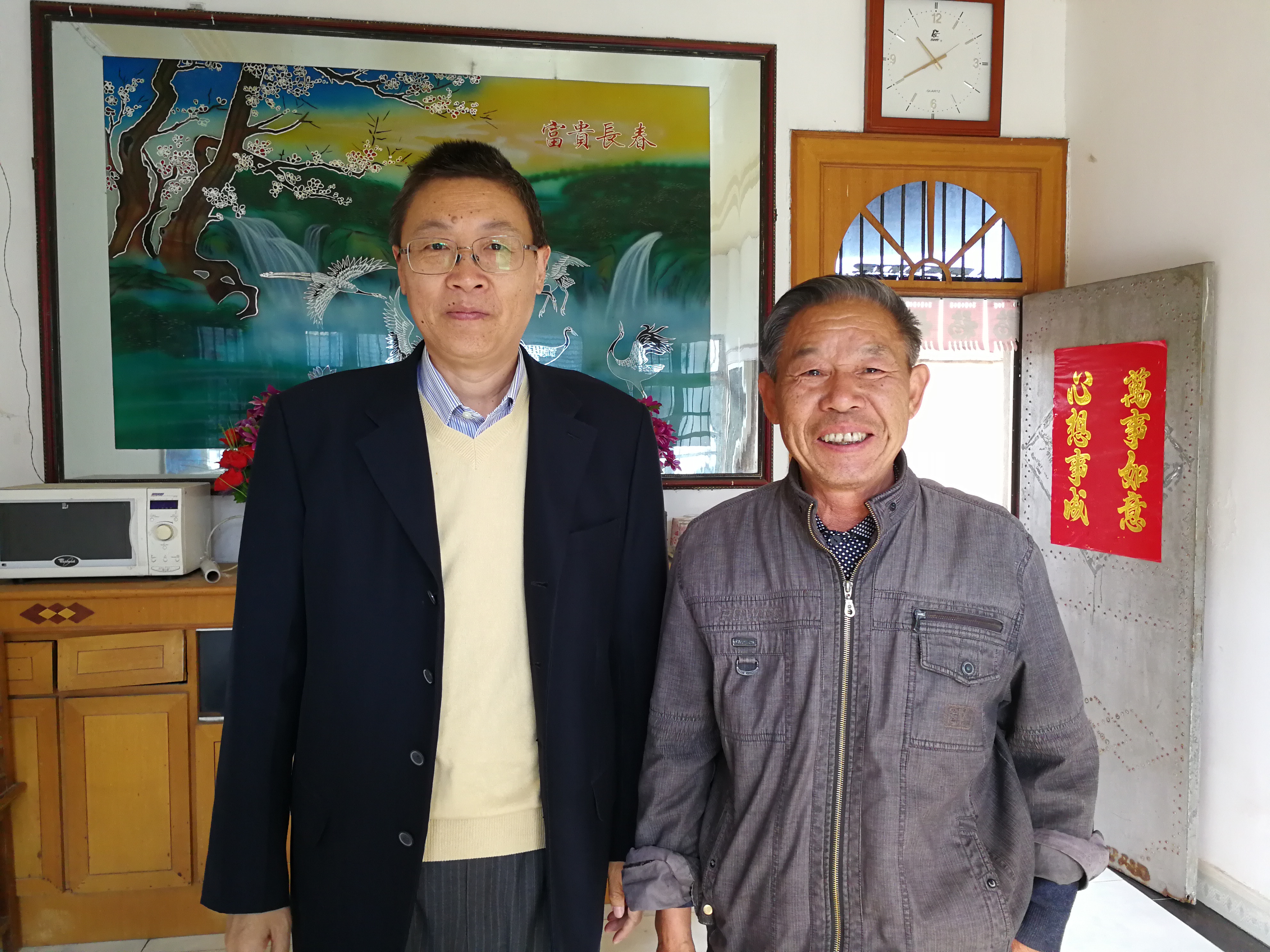 与王佐世合影.jpg