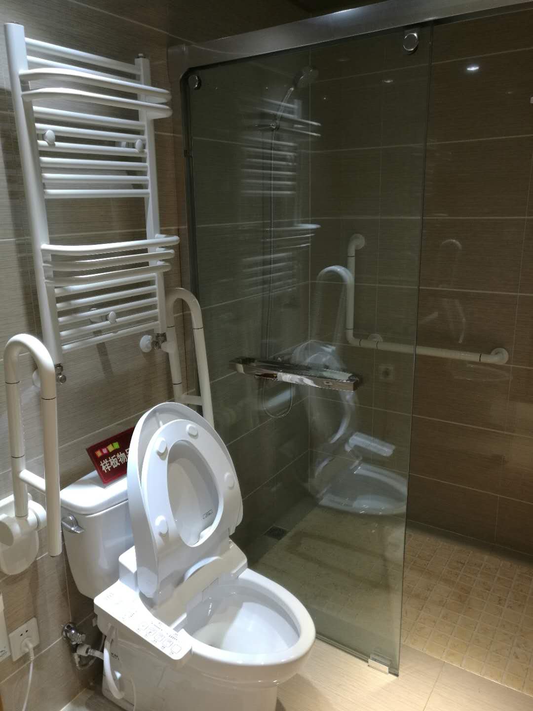 微信图片_20180531171956.jpg