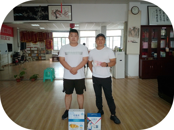 助学图片.jpg