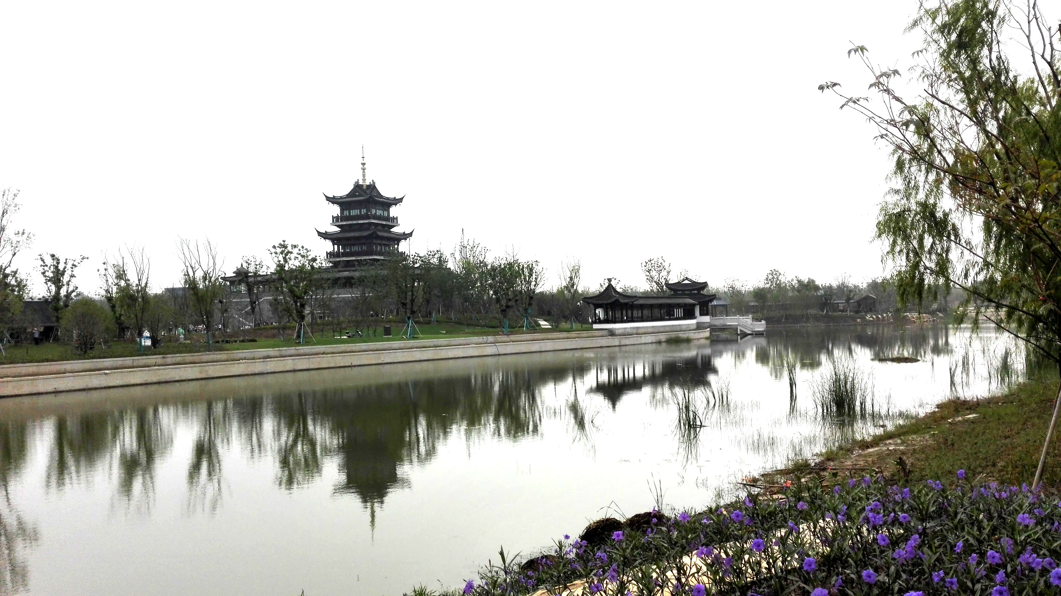 不二塔远景.jpg