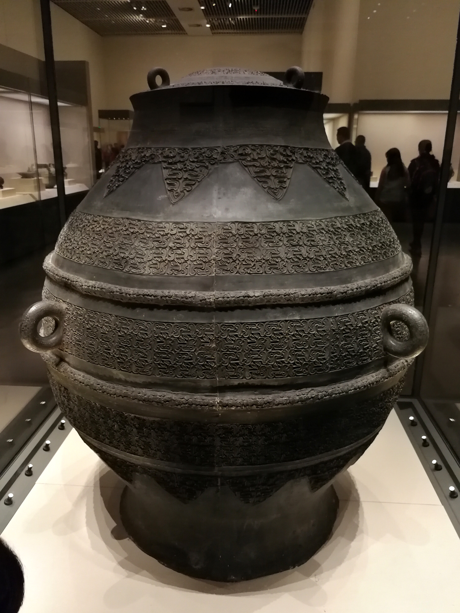 曾侯乙青铜缶.jpg