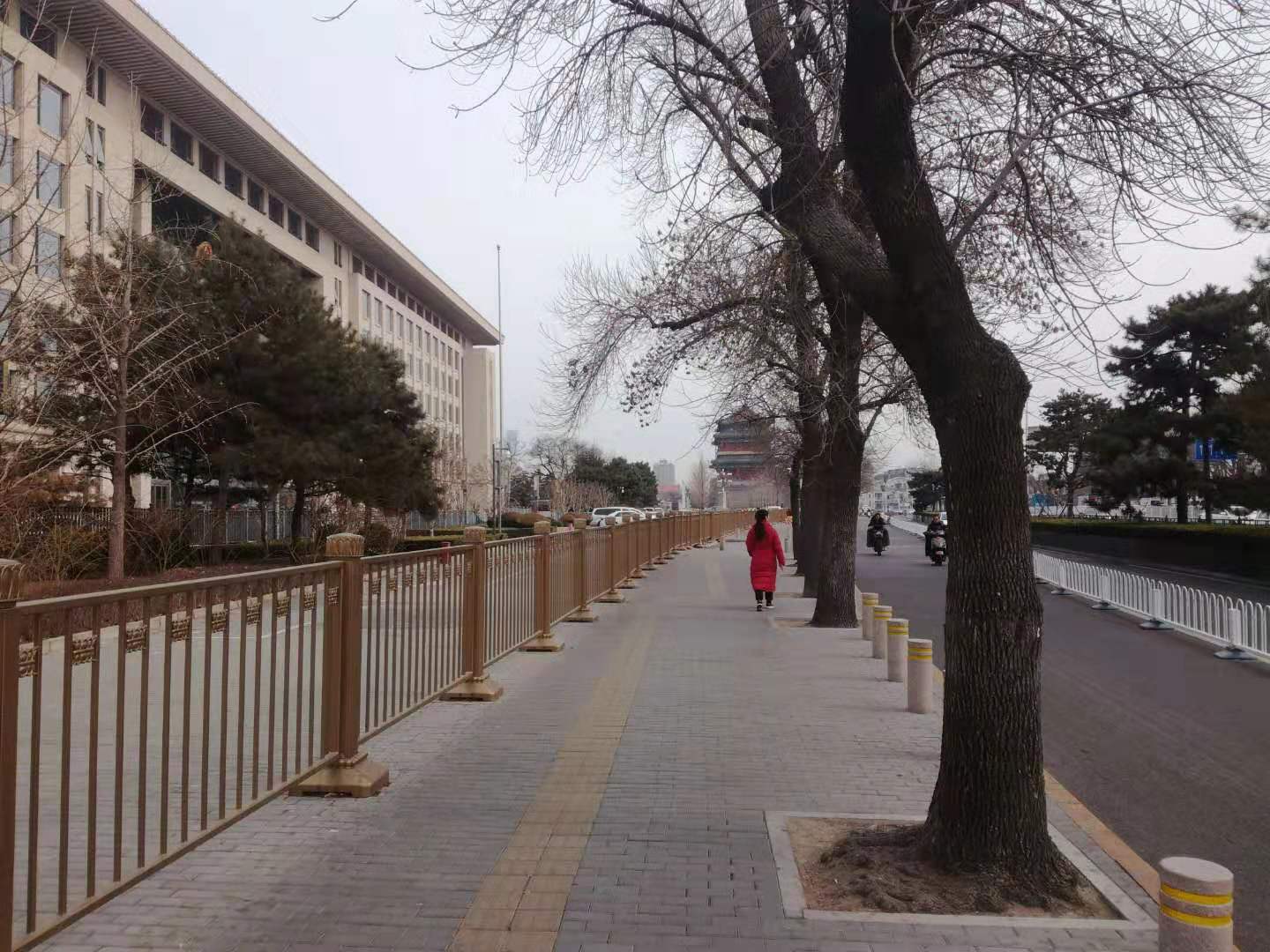 王建文摄前门西人大办公楼.jpg