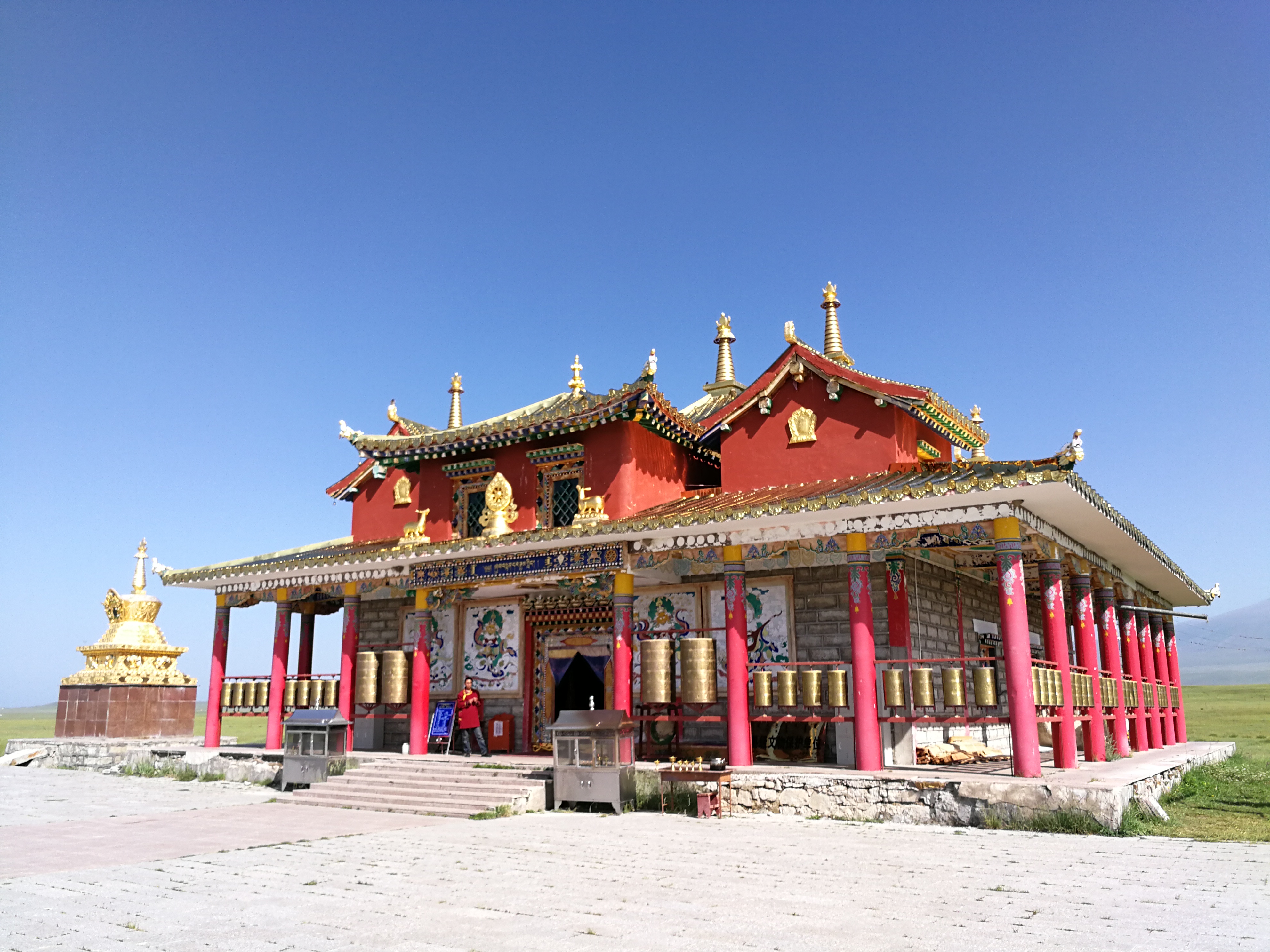 10-1巴润寺.jpg