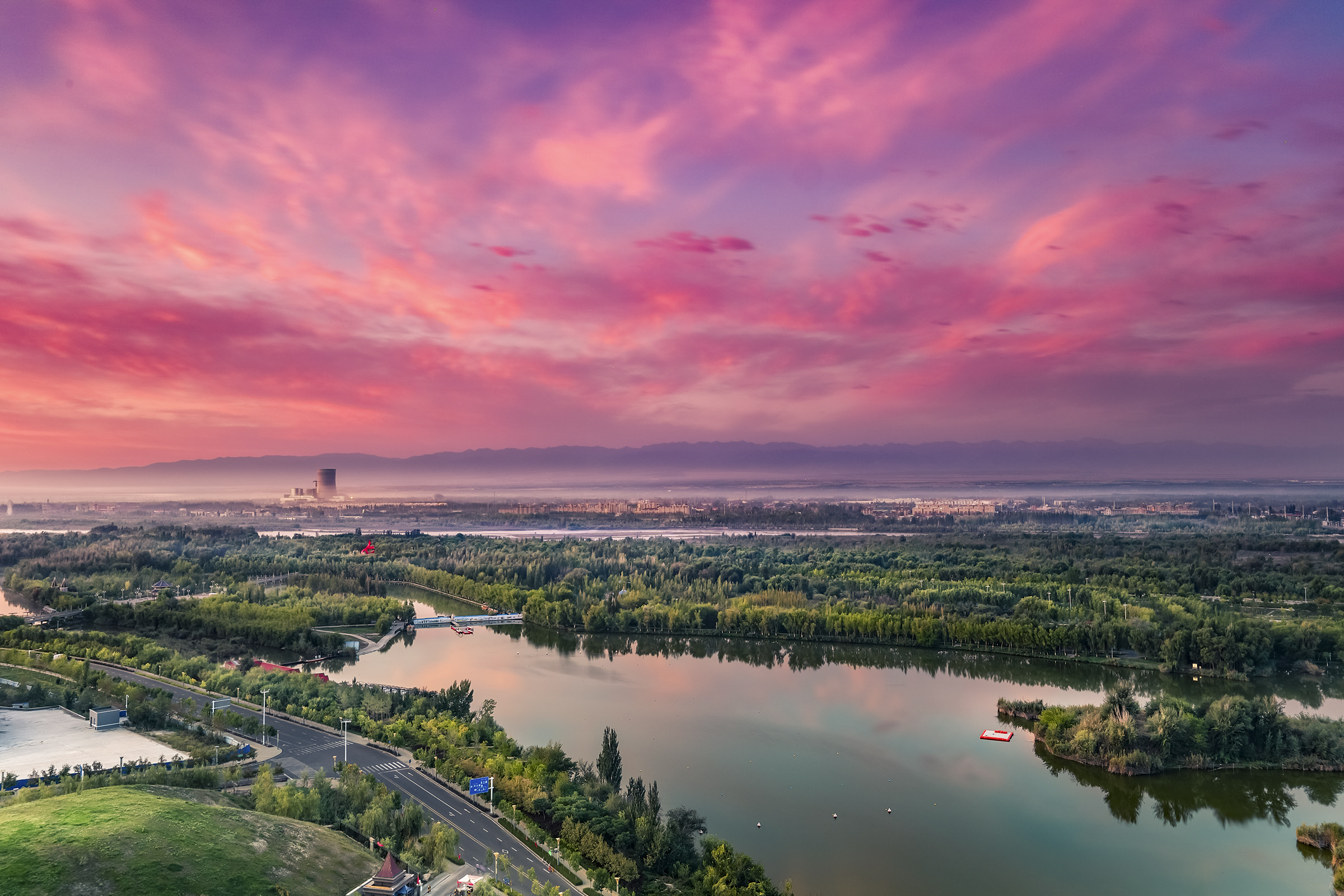 _W5A2374-1-0.jpg
