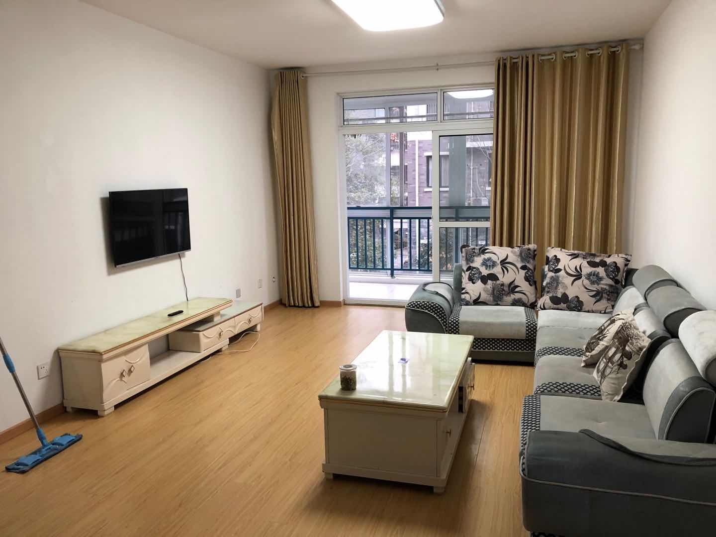 客厅