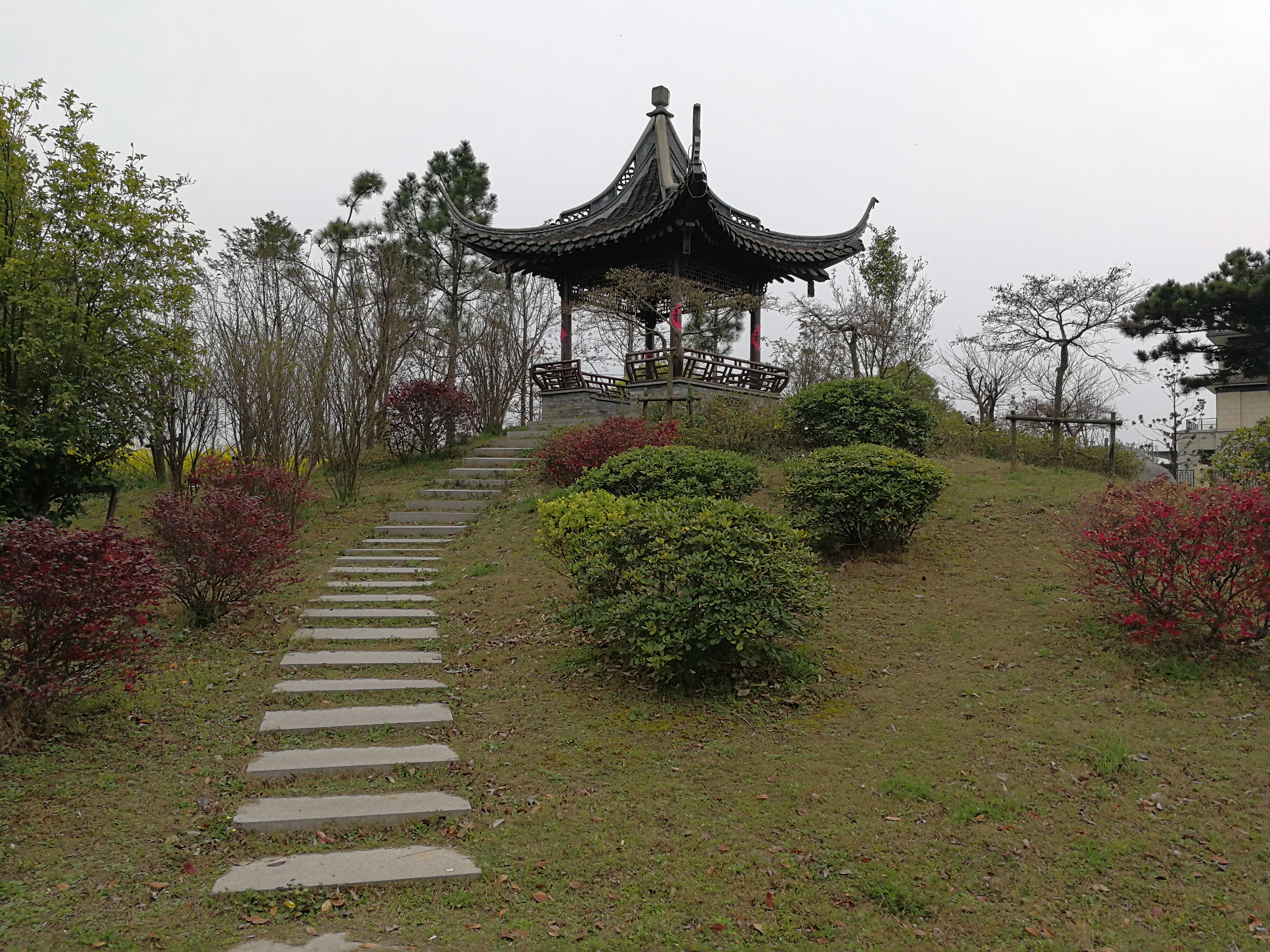 新城康乐园亭子.jpg