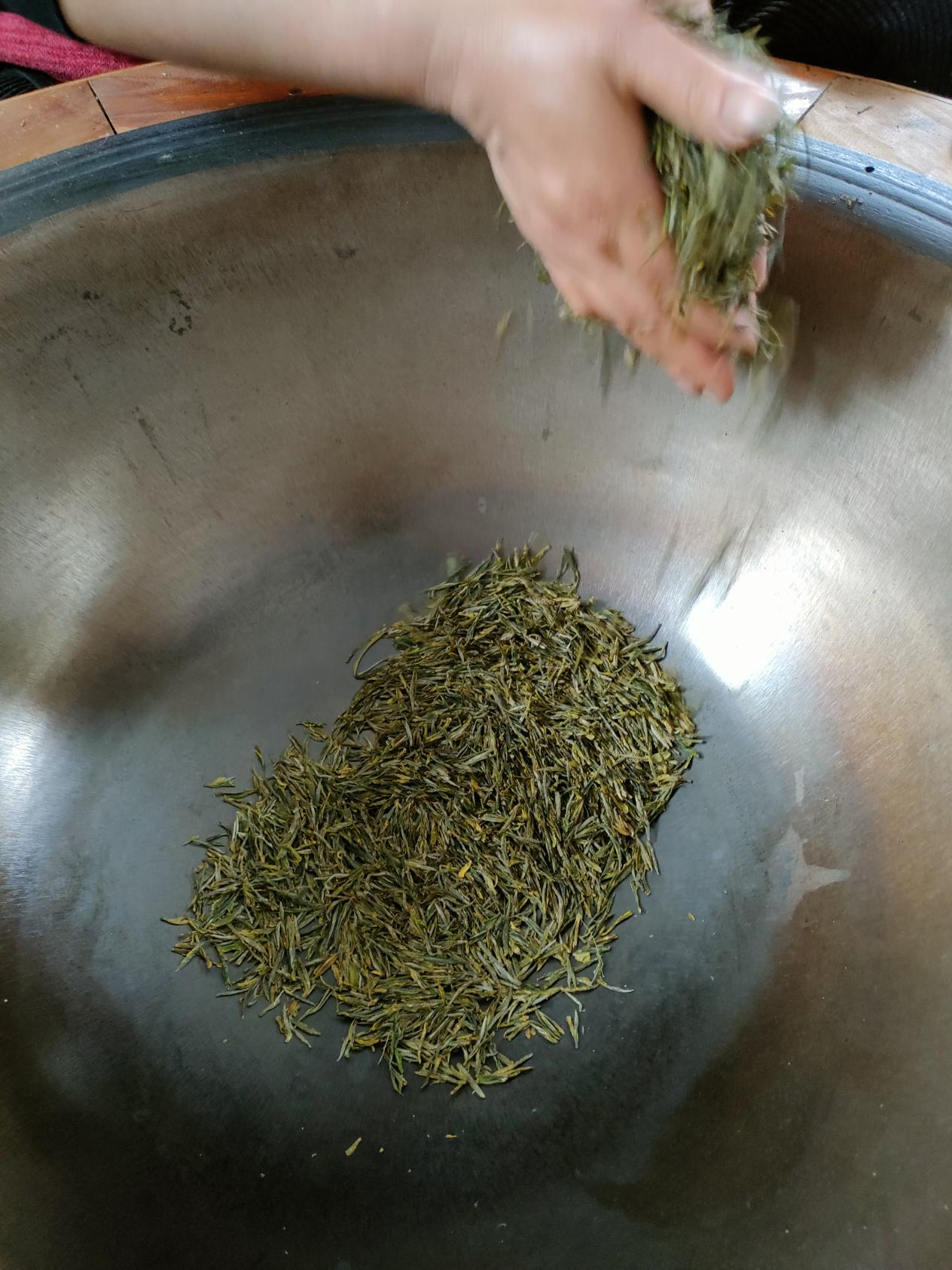 手工炒茶