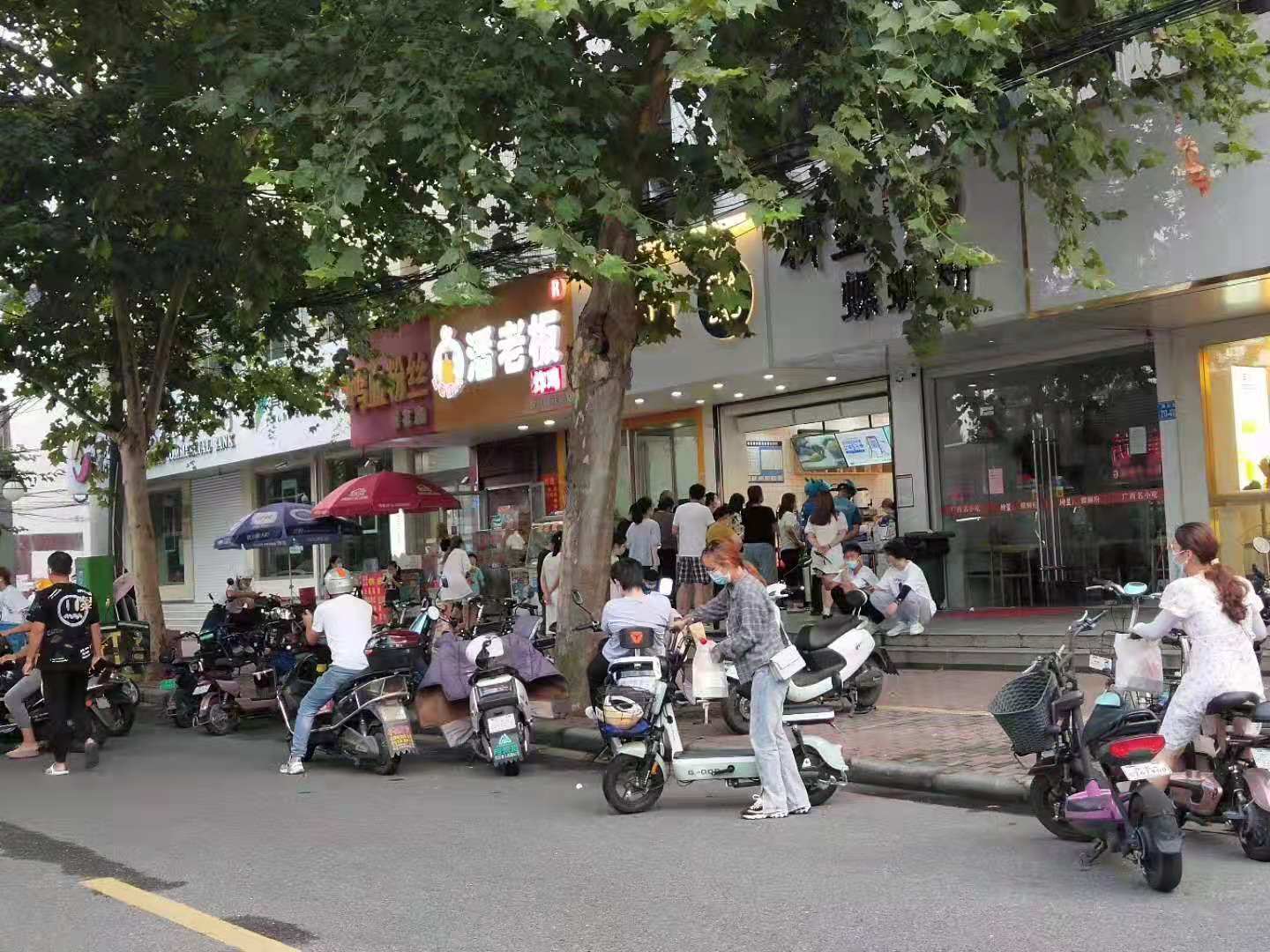 附图