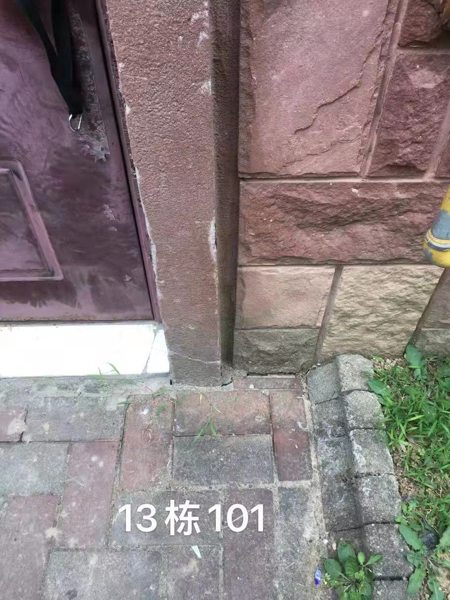 13栋101车库.jpg