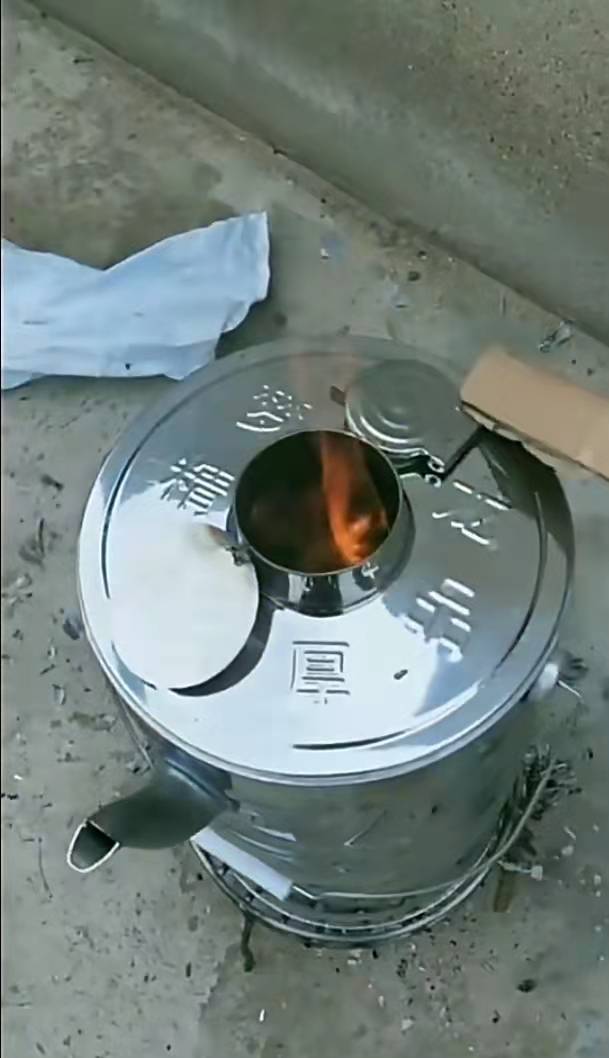 炉子图片（网上图片）