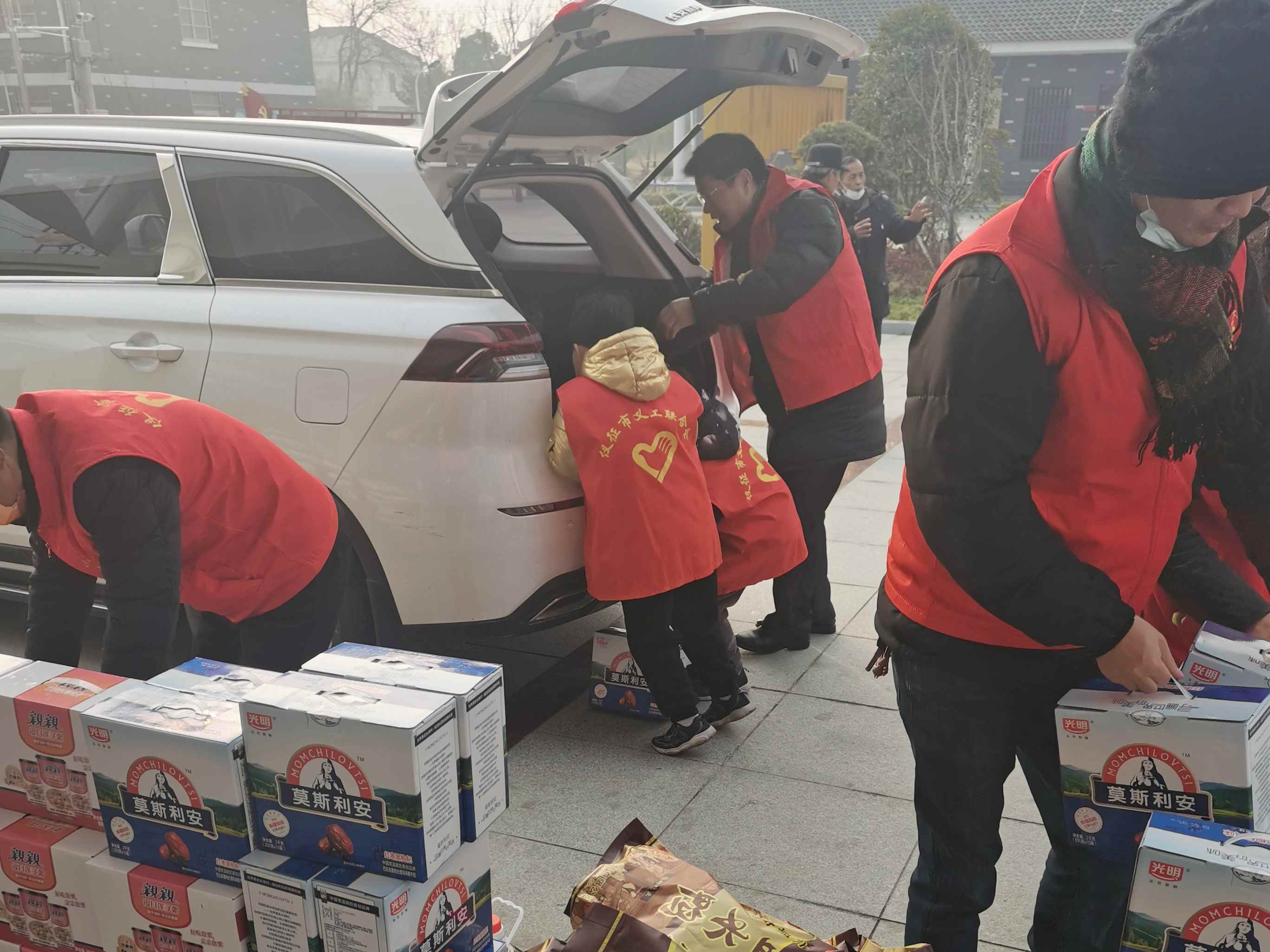 微信图片_20220119155732_副本.jpg