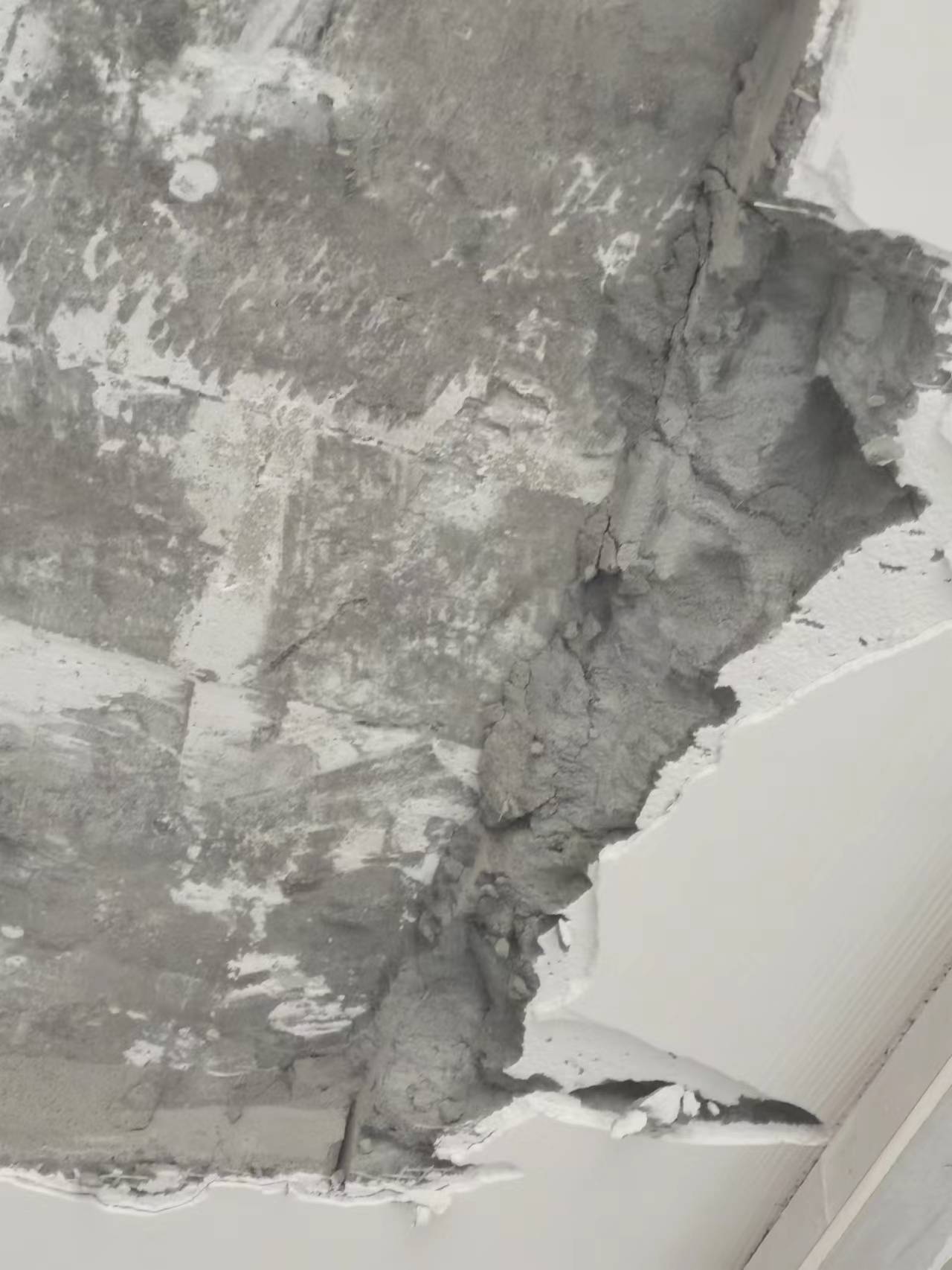 近4CM厚的粉层
