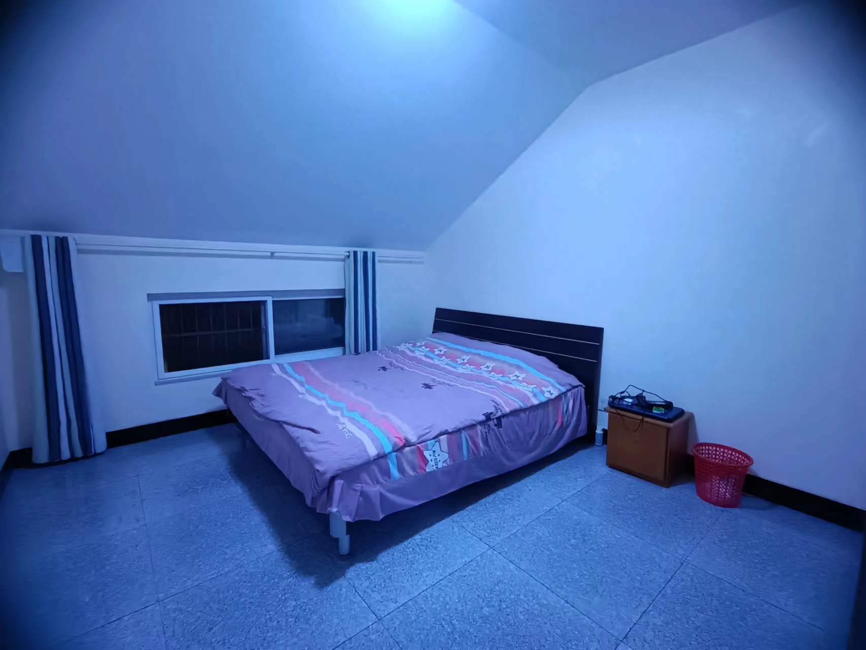 b471c913861834f9ae9d00109cbe823.jpg