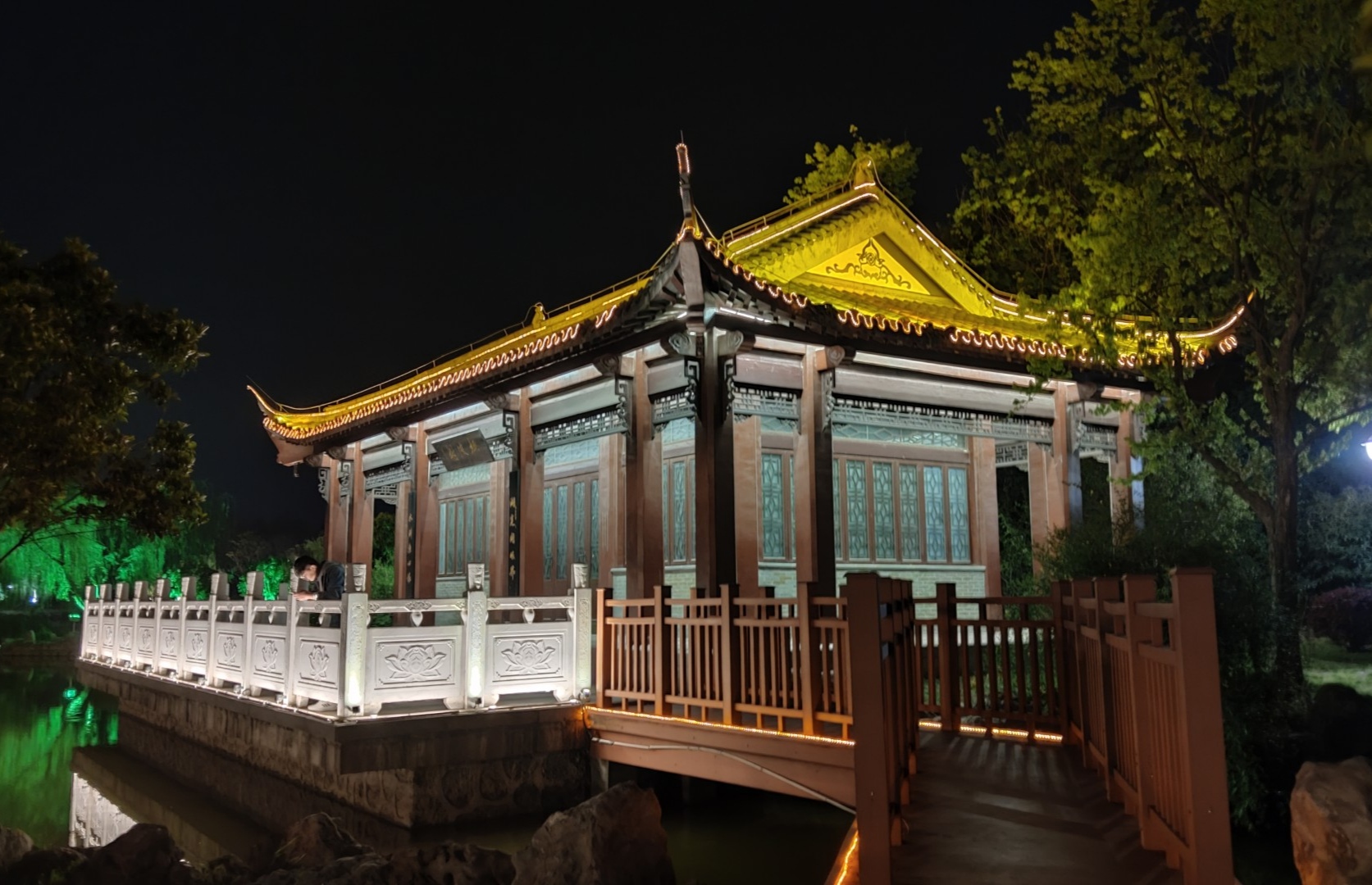 wechat_upload166028671162f5f6f7b5767