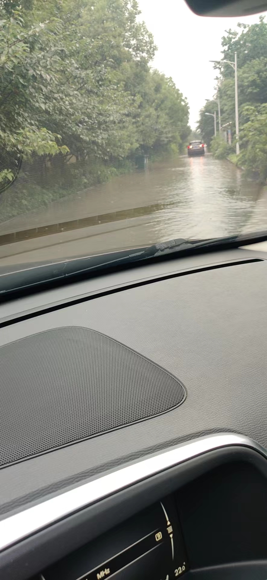 滨城北路积水