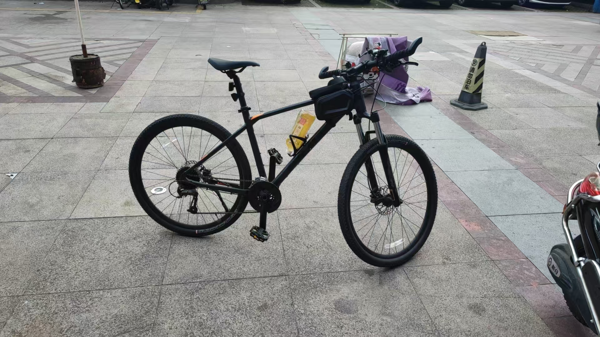 亚光灰，配件齐