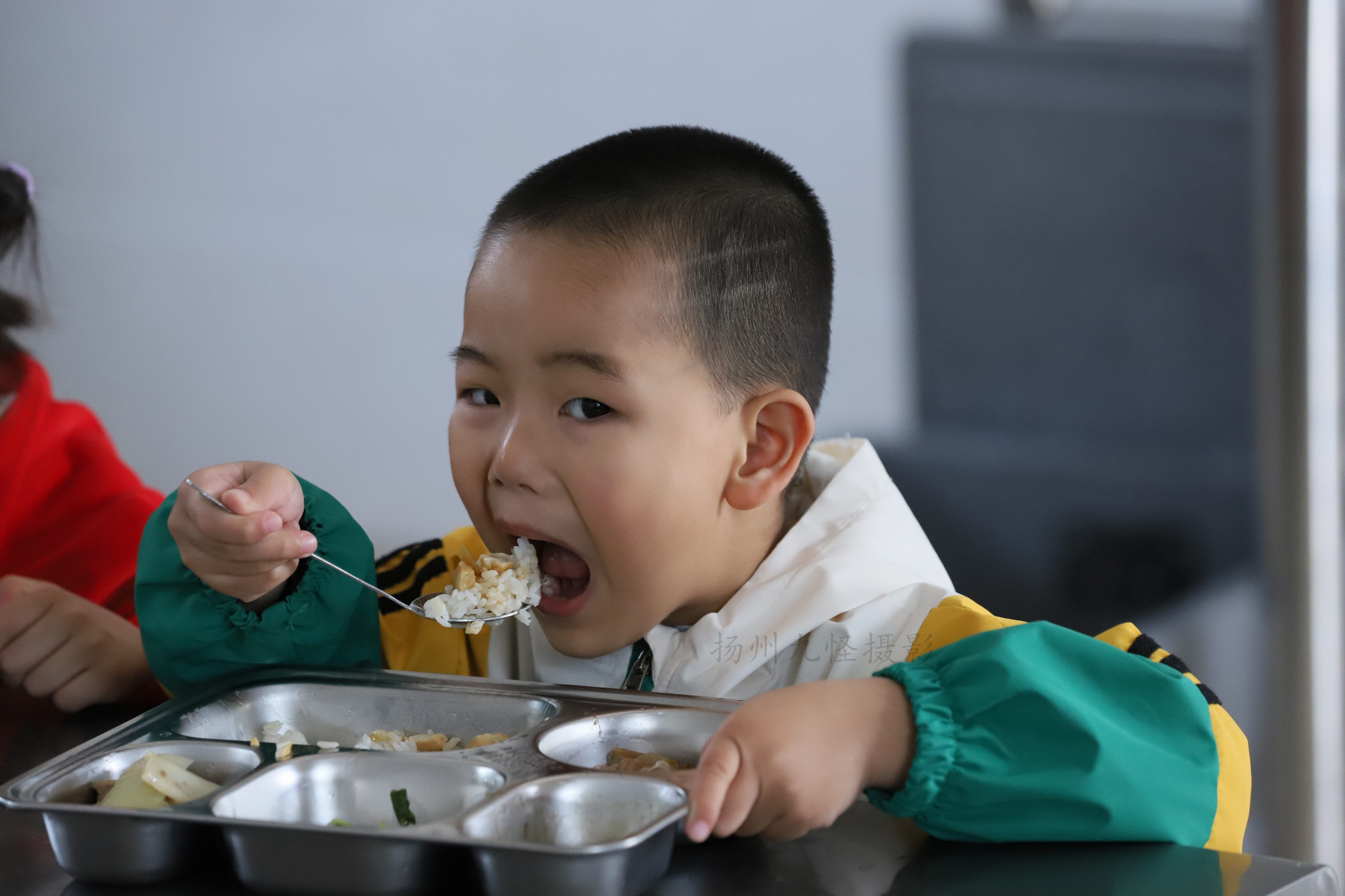 吃饭我是认真的.JPG