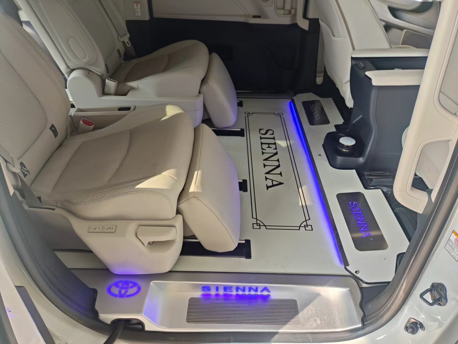 mmexport1728649459132.jpg