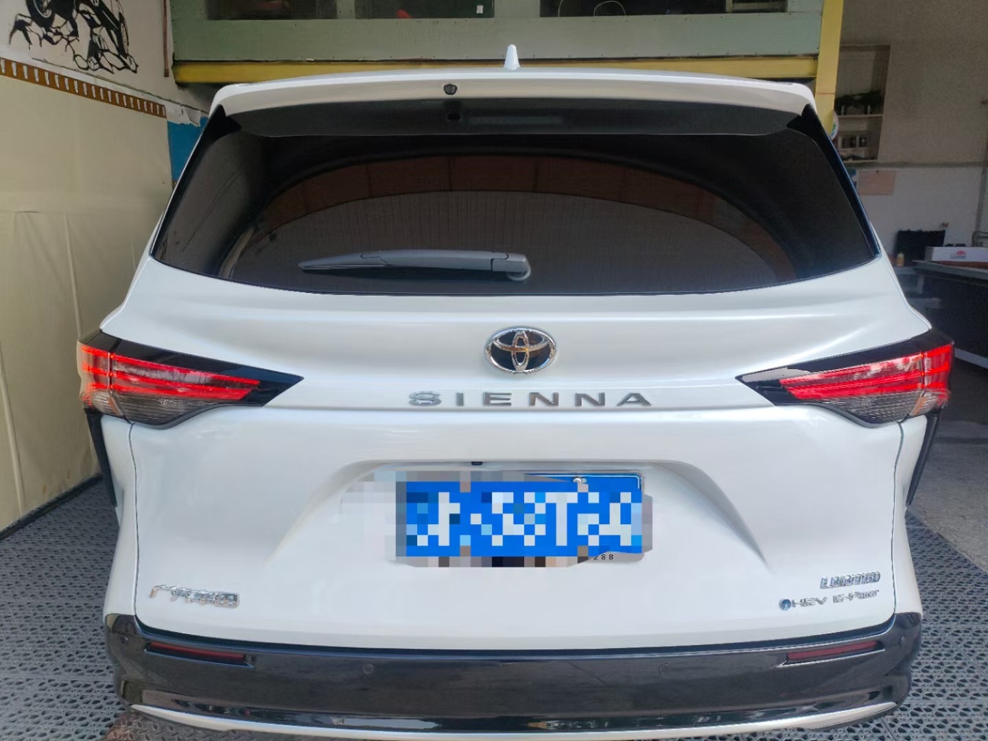 mmexport1728880923405.jpg