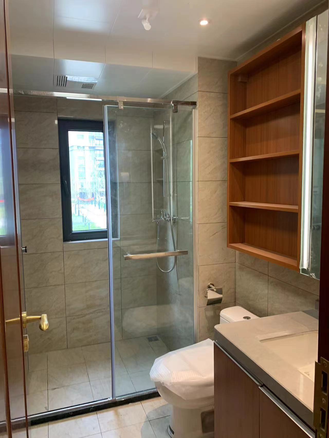 144641zaa9iffam6ab9fa6.jpg