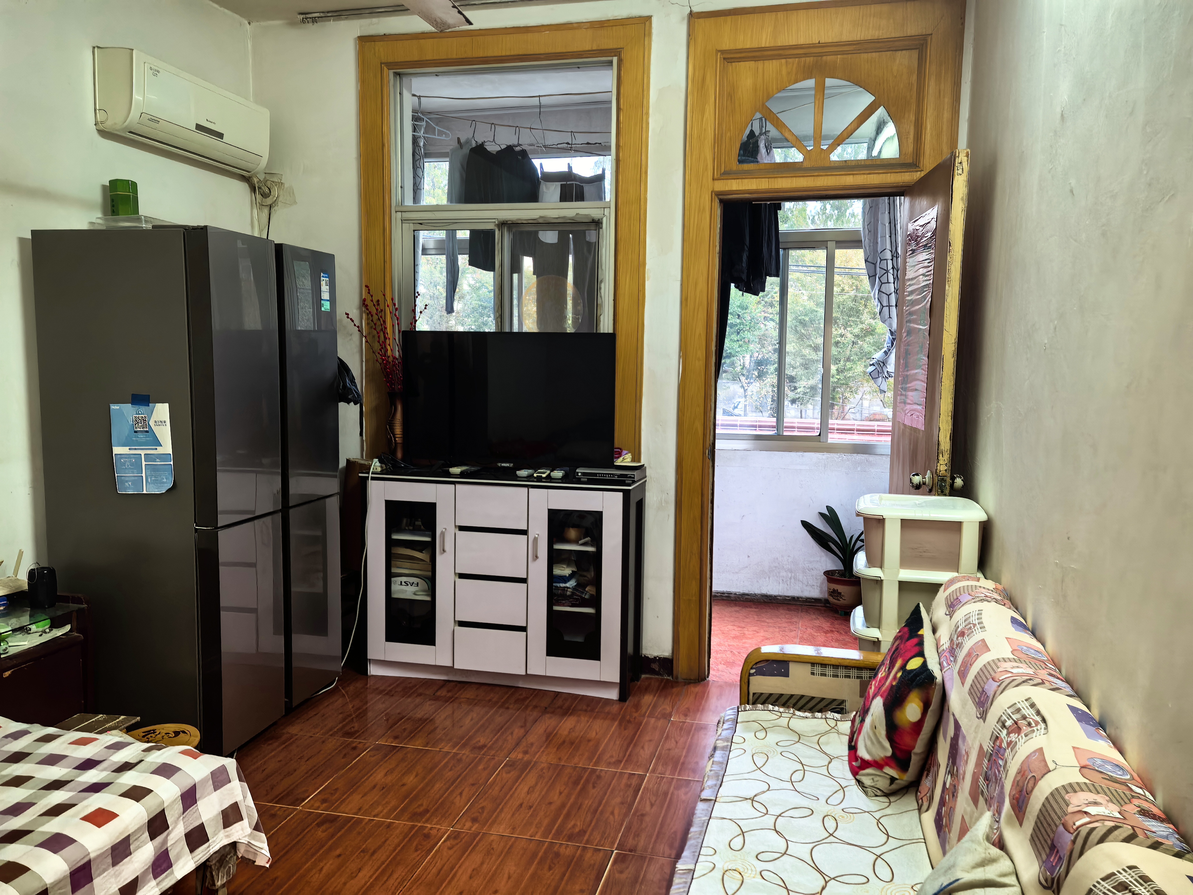 bda7fdaf50dcff770b43ace596bc659.jpg