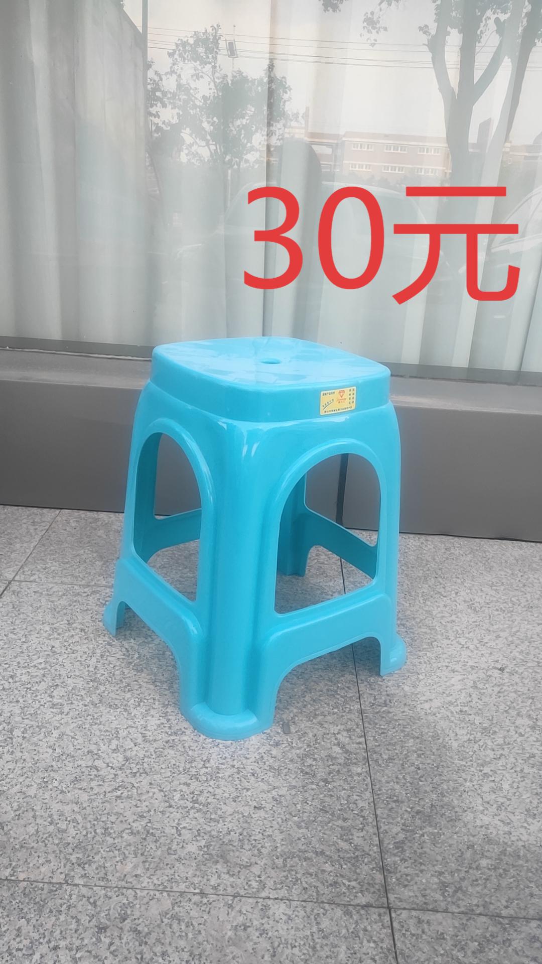 7ab05cf4cdc84c2750415b3a779c458.jpg