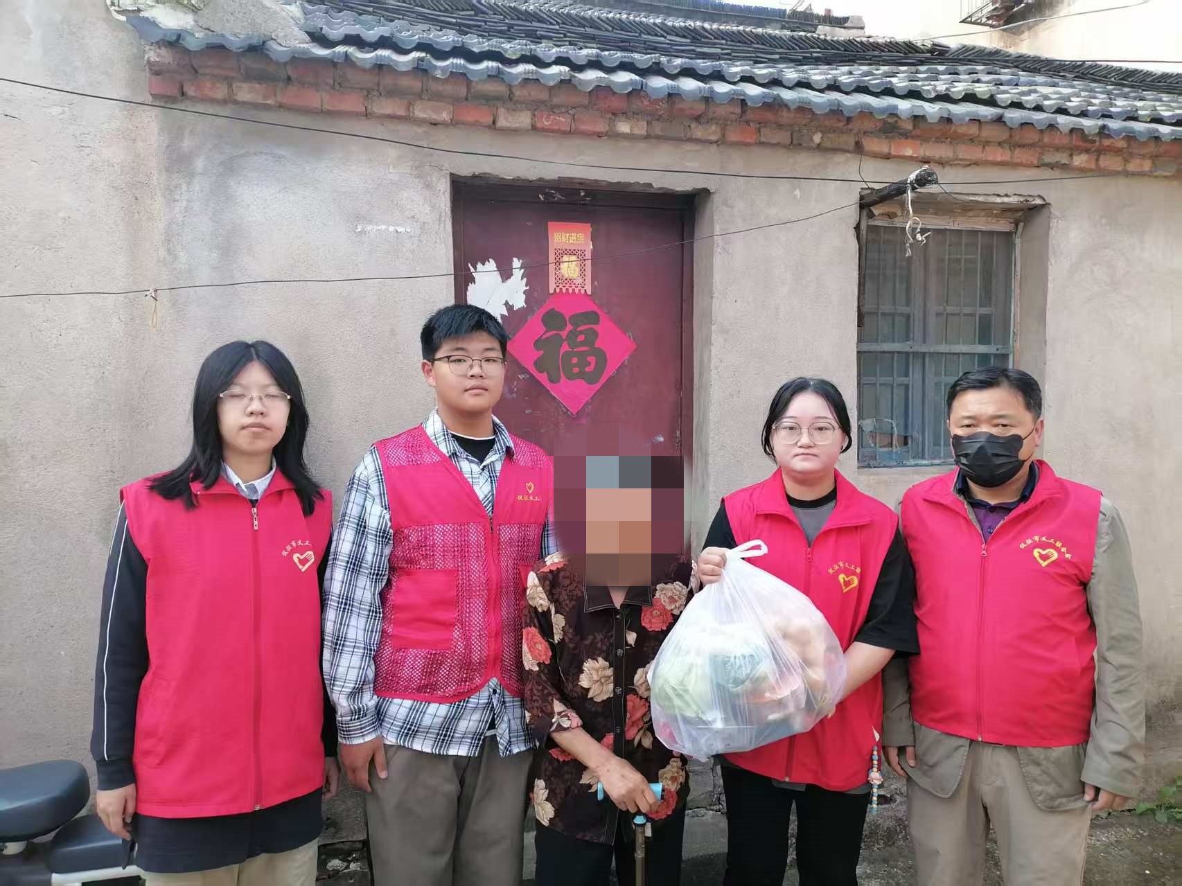 微信图片_20251009083102_292_74.jpg