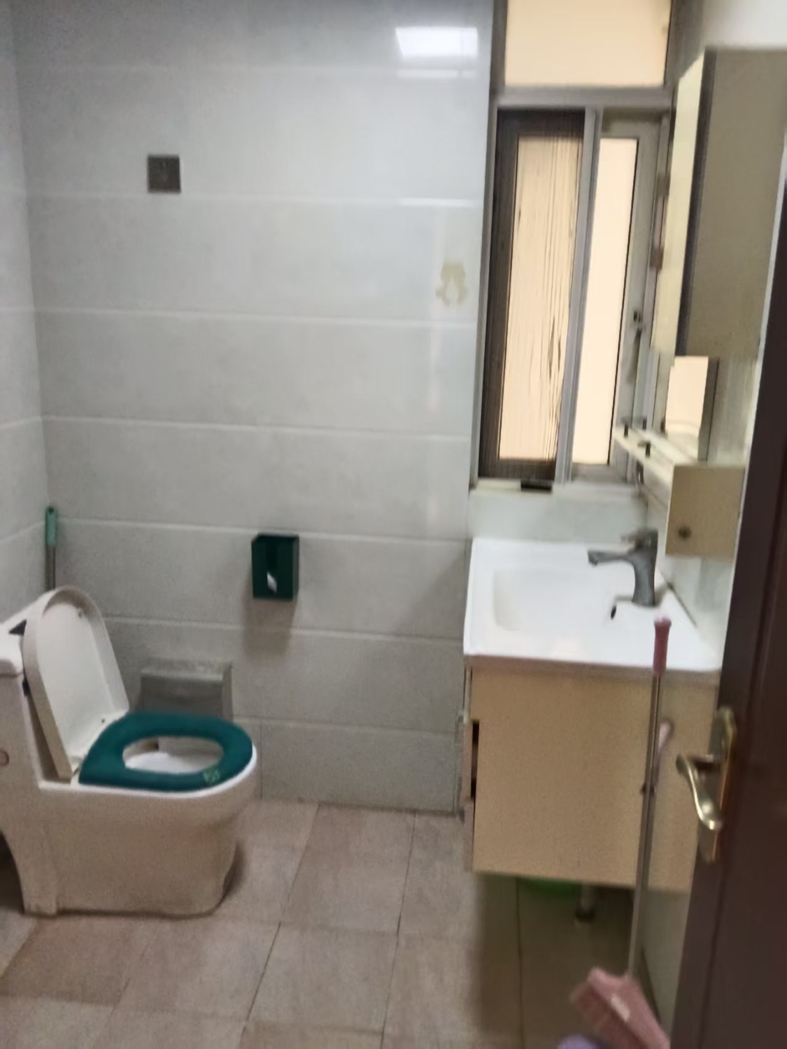 mmexport1767585085469.jpg