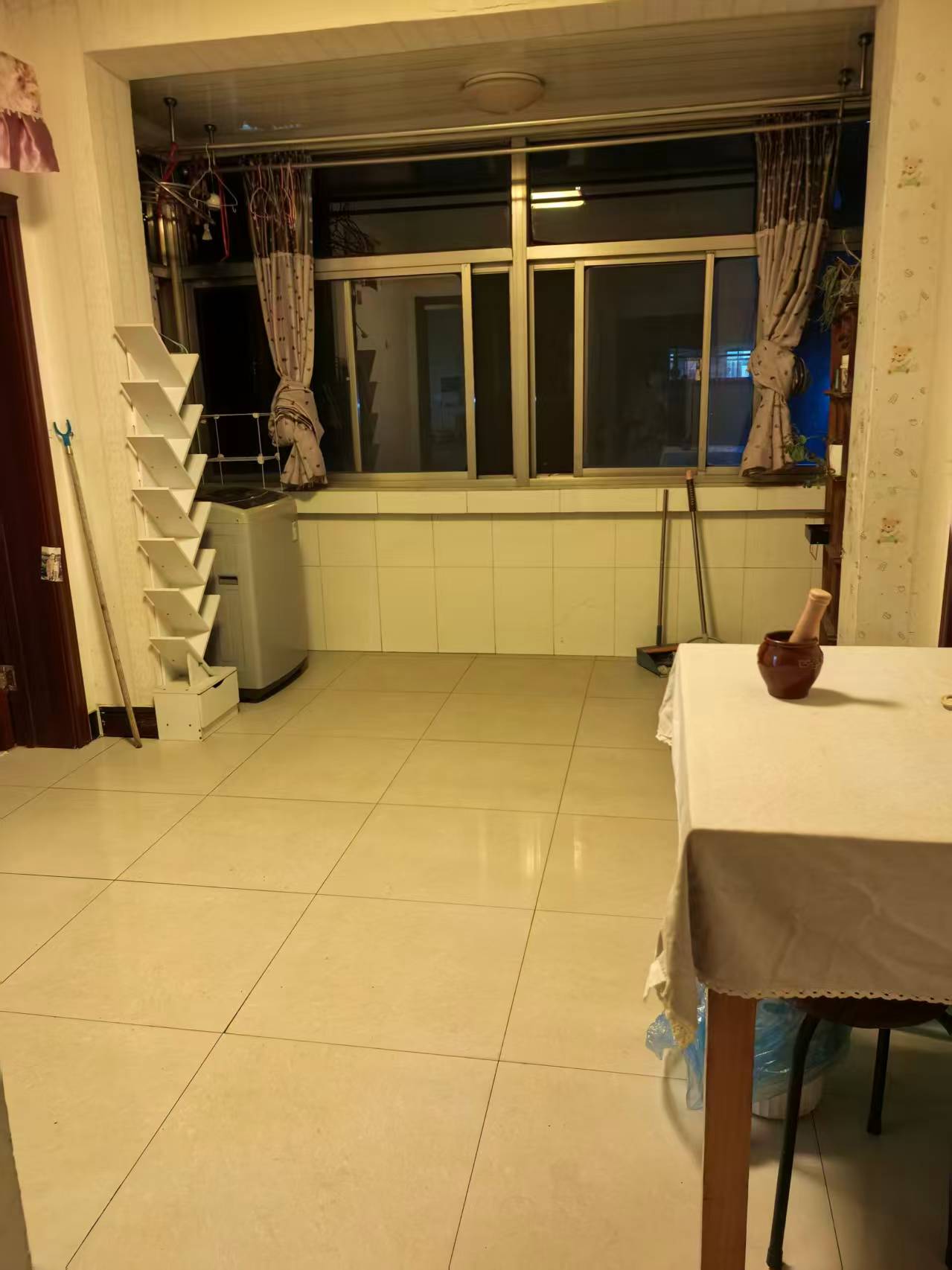 客厅