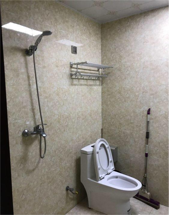 卫生间.jpg